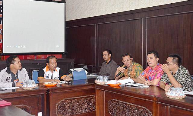 Pencairan Dana KPU Terganjal Teknis