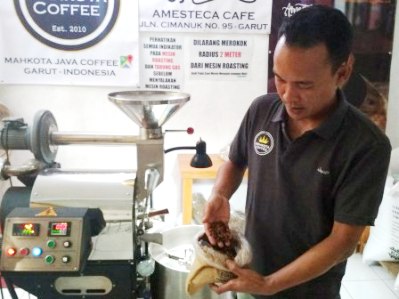 Kopi Garut Rambah Pasar Luar Negeri Kopi Garut Rambah Pasar Luar Negeri