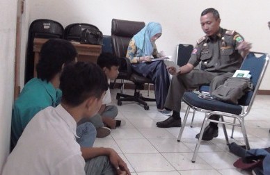 Pelajar Tertangkap Bawa Ratusan Obat Penenang