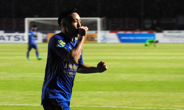 BABAK I: Gol Matsunaga Bawa Persib Unggul 1-0