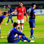 Laga Persib vs Persija Berakhir Antiklimaks