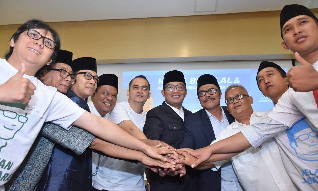 Emil Siap Kontestasi Pilkada Jabar 2018 Relawan Jabar Juara- RK