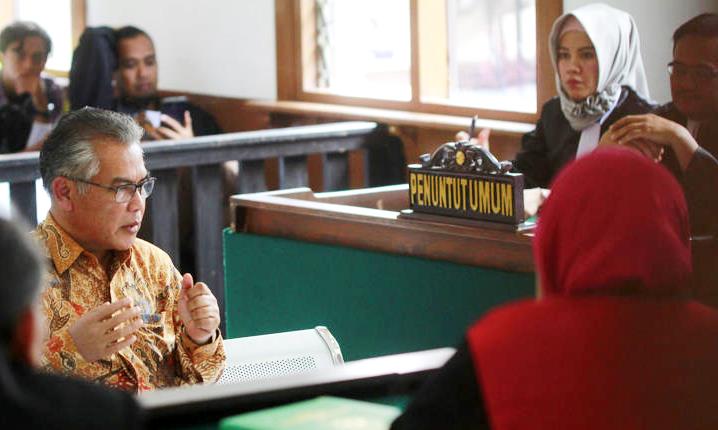 Sidang Lanjutan Mantan Kadisdik Jabar