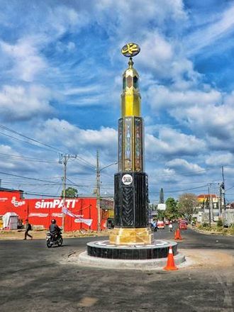 Pembangunan Tugu-Tugu Di Cianjur Belum Tuntas Tugu Lampu Gentur
