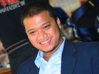 Daniel Bisa Dampingi Emil