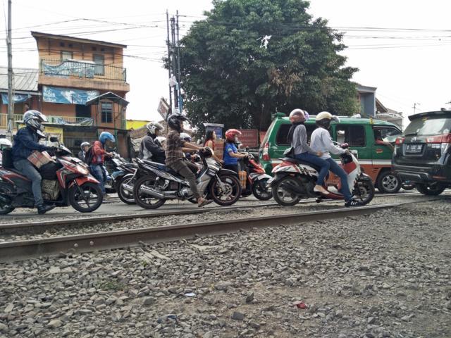 Pintu Perlintasan Kerap makan Korban Pintu Perlintasan Kerap makan Korban