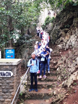 Edukasi Wisata ke Gua Pawon