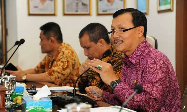 Iwa Karniwa Dipastikan Maju Lewat PDIP iwa-kartiwa