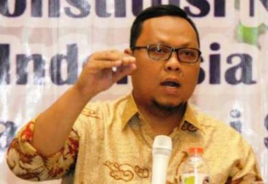 Pansus Memutuskan Kembali ke Sistem Paket Pansus Memutuskan Kembali ke Sistem Paket