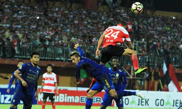 Dua Gol Dianulir, Persib Kalah dari Madura United