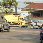 Telat, Gerbang Pemkab Digembok