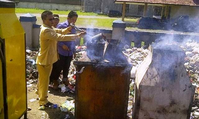 Pemkab Harus Tindak Tegas Oknum PNS