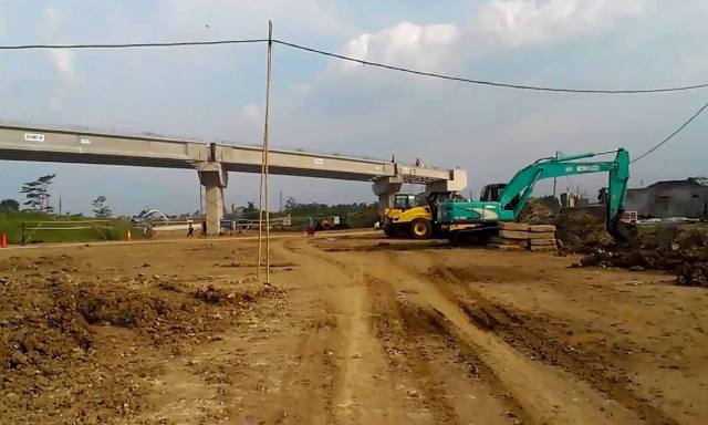 Ragukan Janji Kontraktor Soroja soroja