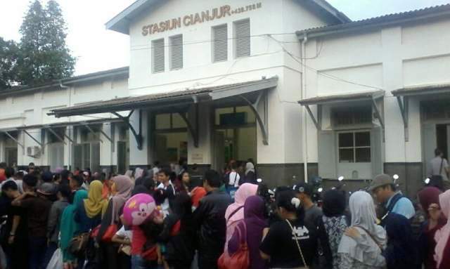 stasiun cianjur
