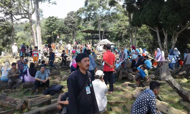 Gunung Padang dan Kebun Raya Cibodas jadi Destinasi Favorit wisata cianjur