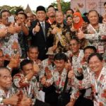 Empat Penerima Satyalancana Wirakarya