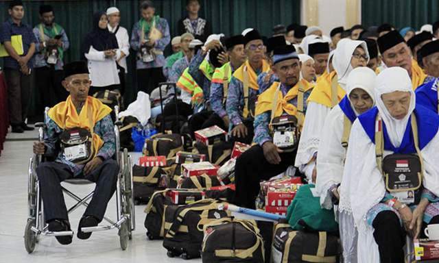 Tiga Calhaj Bandung Gagal Berangkat