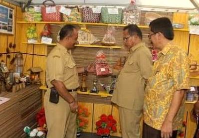 Disdikbud Minta Sekolah Tolak Kuliah Kelas Jauh