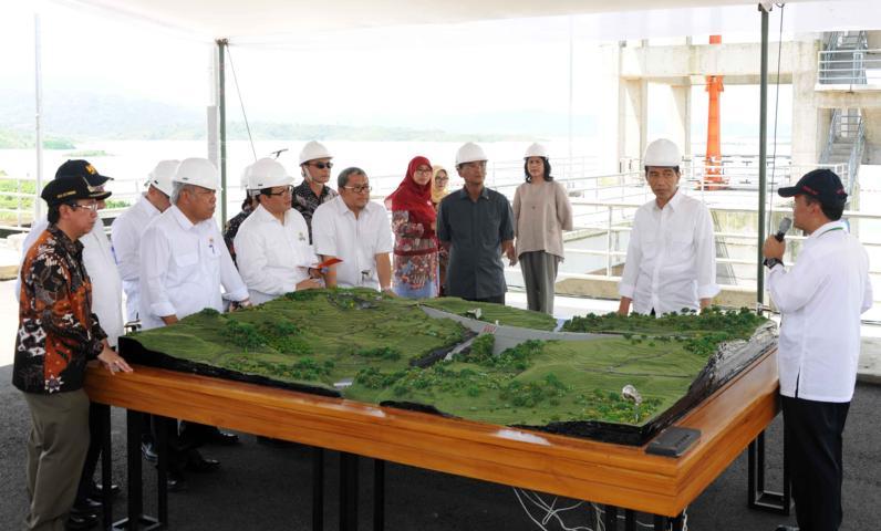 Jabar Genjot Program Listrik Desa