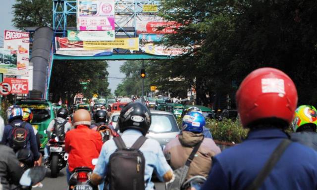 Reklame Bodong Marak, Pemkot Rugi Ratusan Juta Reklame di Cimahi
