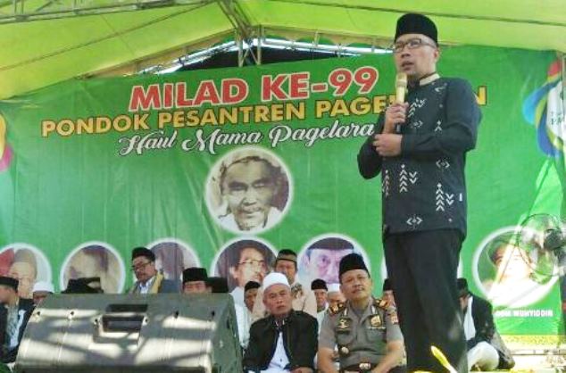 Emil Pertimbangkan Jalur Independen Ridwan-Kamil