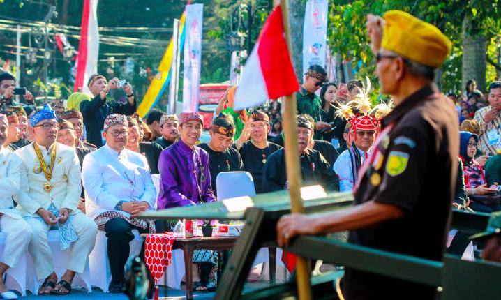 jokowi-karnaval-kemerdekaan