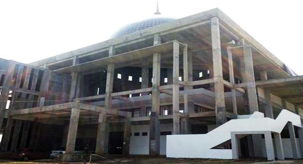 Kucurkan Rp 1,9 Miliar untuk Pembangunan Masjid
