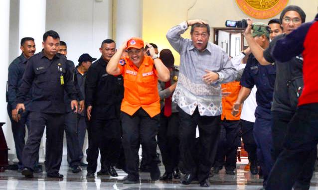 simulasi bencana gedung sate