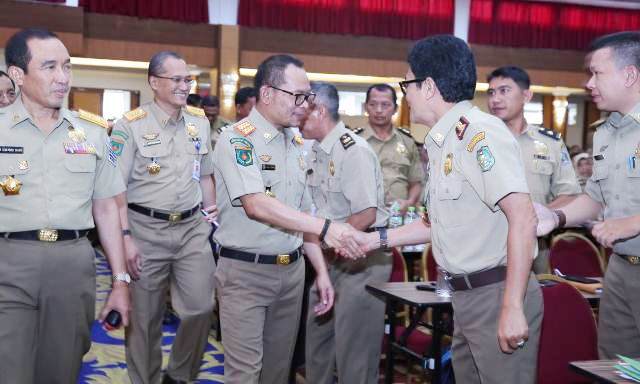 Hanif Sebut Pengawas Ketenagakerjaan Lalai