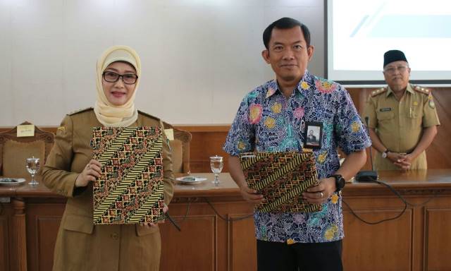 PLN