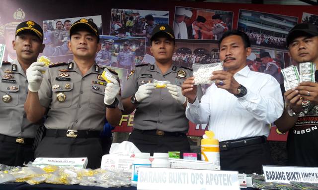Obat Tipe G Bisa Dipesan Online