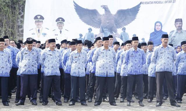 Gaji ASN Diberikan Secara Non Tunai Gaji ASN Diberikan Secara Non Tunai