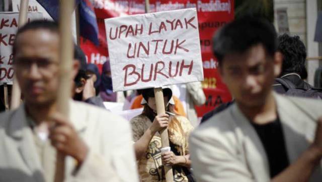 Upah Minimum Harus Realistis Upah Minimum Harus Realistis