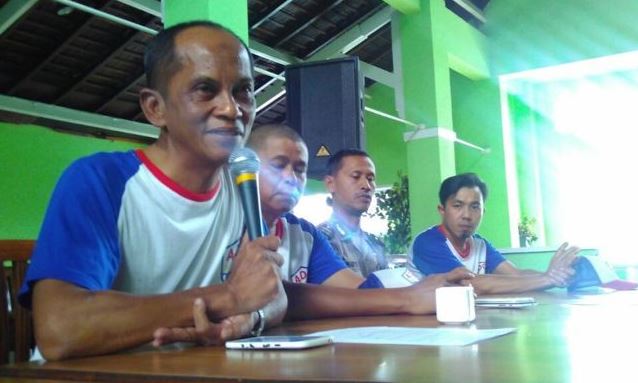 Berharap Pelarangan Online Segera Dicabut Berharap Pelarangan Online Segera Dicabut