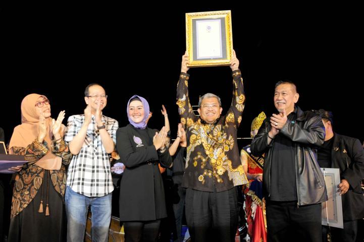 Berbagai Rekor ORI Tutup Peringatan HUT ke-72 Jabar