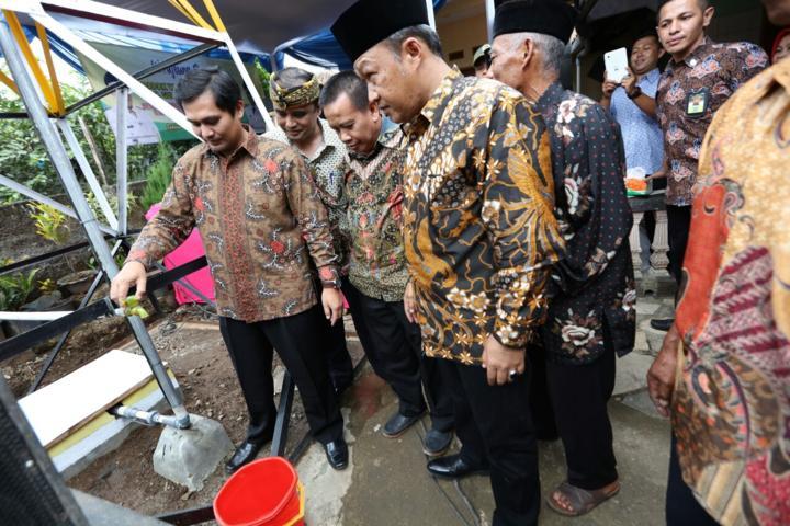 Warga di Sekitar Industri Kesulitan Air