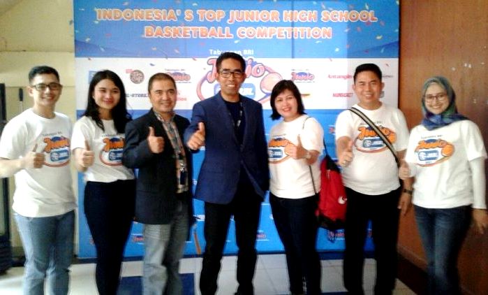 Dekatkan Diri dengan Pelajar Bandung