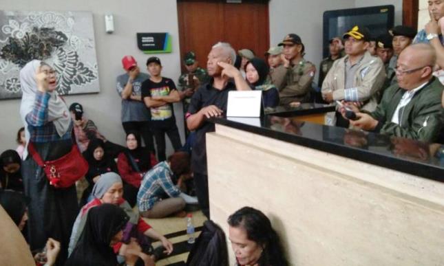 Minta Kejelasan Status Bangunan di RW 11