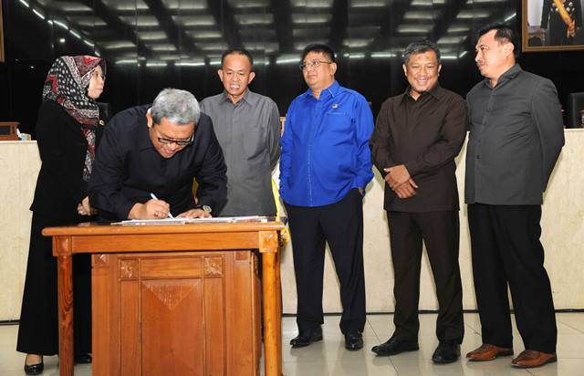 Jabar Tetap Optimistis, Imbas Anggaran Pilkada dan Alih Kelola SMA/SMK