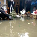 Benteng Pabrik Jebol Banjiri Rumah Warga