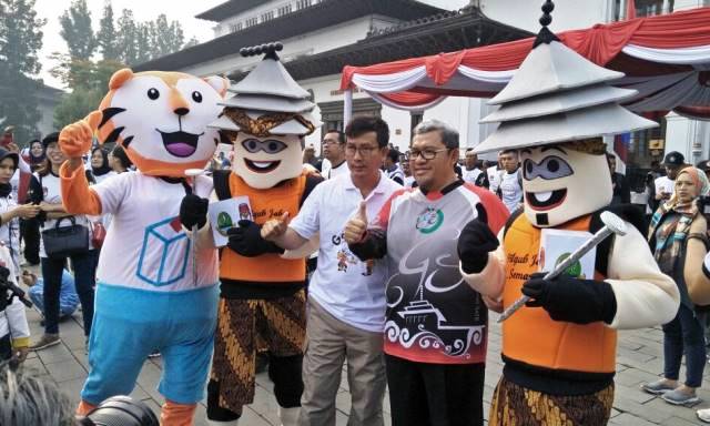 KPU Jabar Sosialisasi Lewat Jalan Sehat jalan sehat KPU Jabar