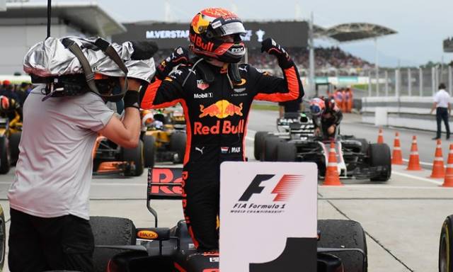 Max Verstappen Menangi GP Malaysia, Vettel Spektakuler