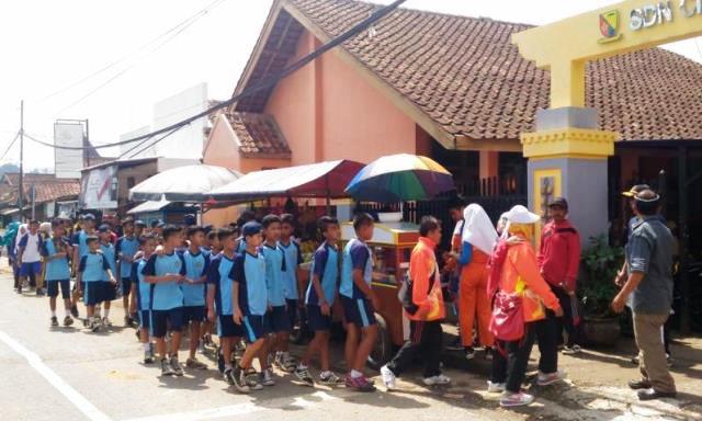 Guru Berstatus PNS Masih Kurang