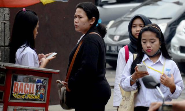 Masih Banyak Perempuan Mencari Nafkah Masih Banyak Perempuan Mencari Nafkah