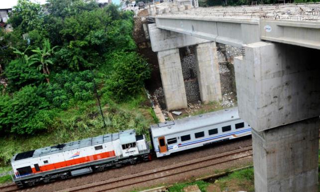 Proyek Jembatan Dilanjutkan