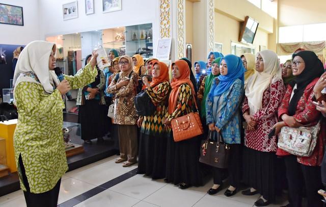 Kader Posyandu Cipatakan Ketahanan Keluarga Kader Posyandu Cipatakan Ketahanan Keluarga