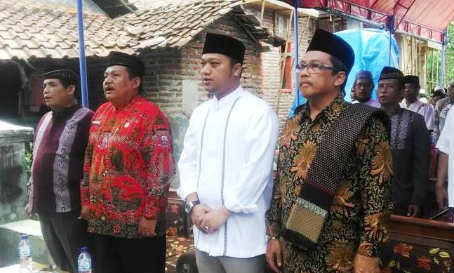 Popularitas Tinggi, Kang Daniel Tetap Sosialisasi