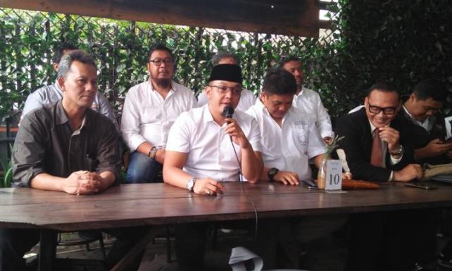 Faizal Deklarasi Maju di Pilwakot Faizal Deklarasi Maju di Pilwakot