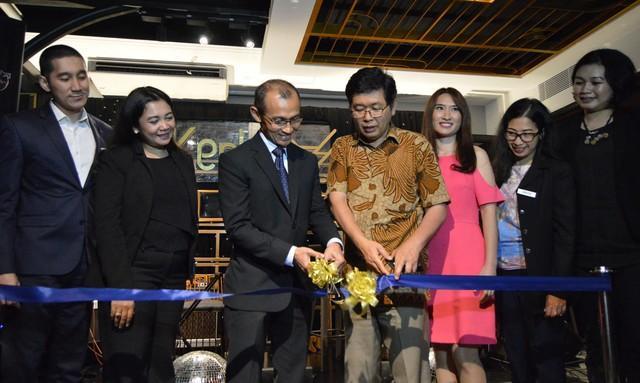 Bersantai Nikmati View Panorama Bandung