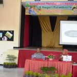 Peran Keluarga Memajukan Mutu Pendidikan